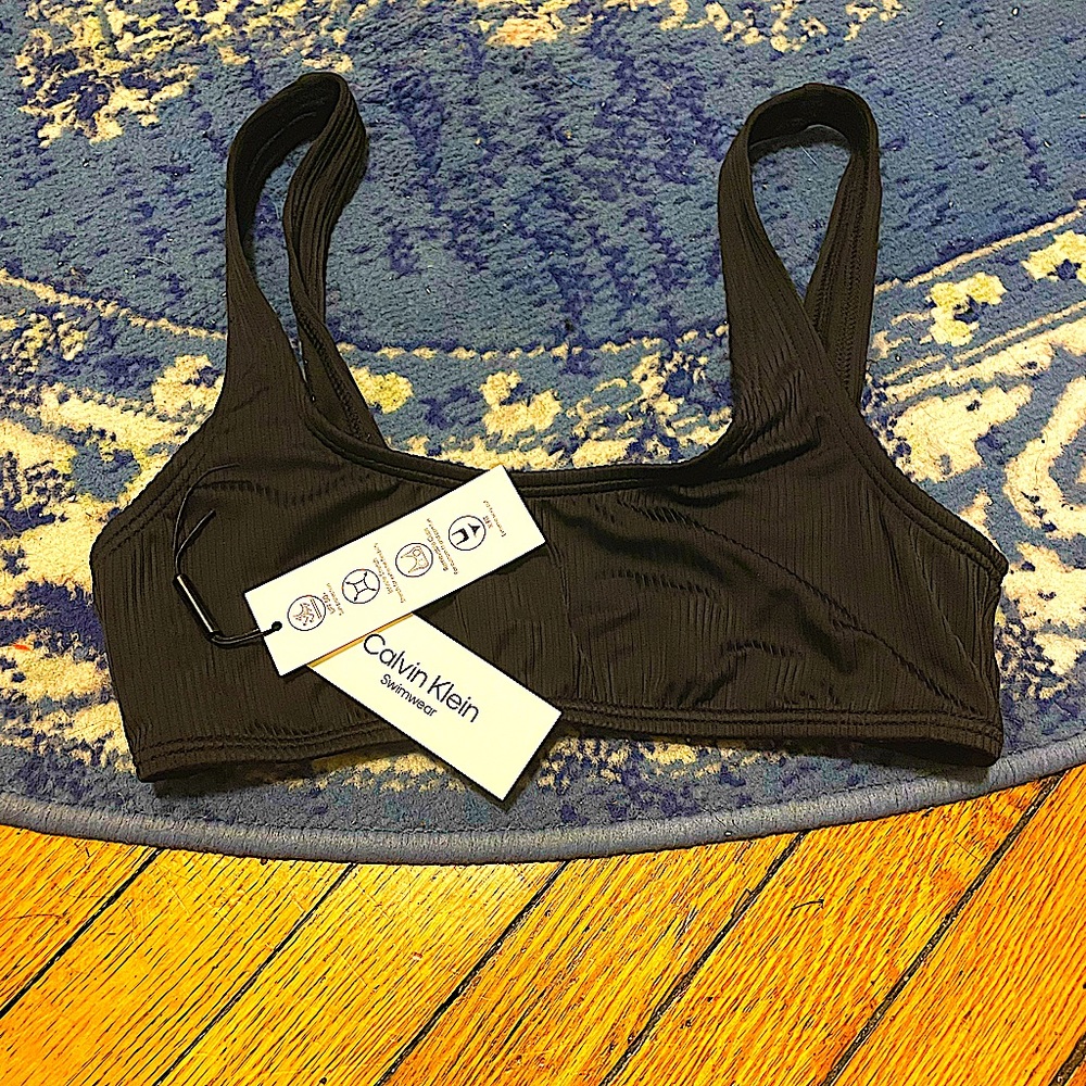 NWT Calvin Klein Ribbed Bikini Top - Picture 2 of 11